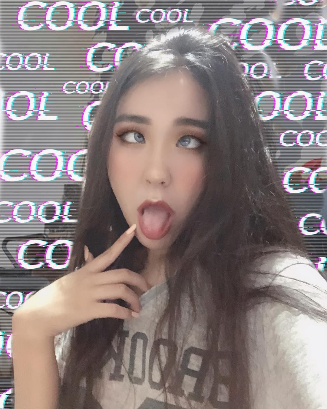 Ahegao face