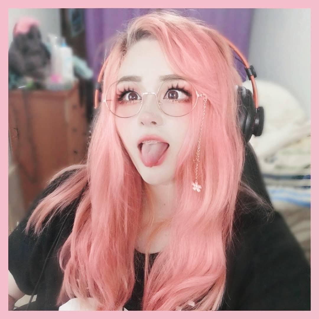 Ahegao face