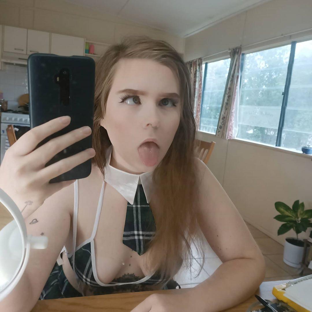 Ahegao face