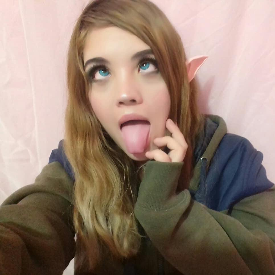 Ahegao face