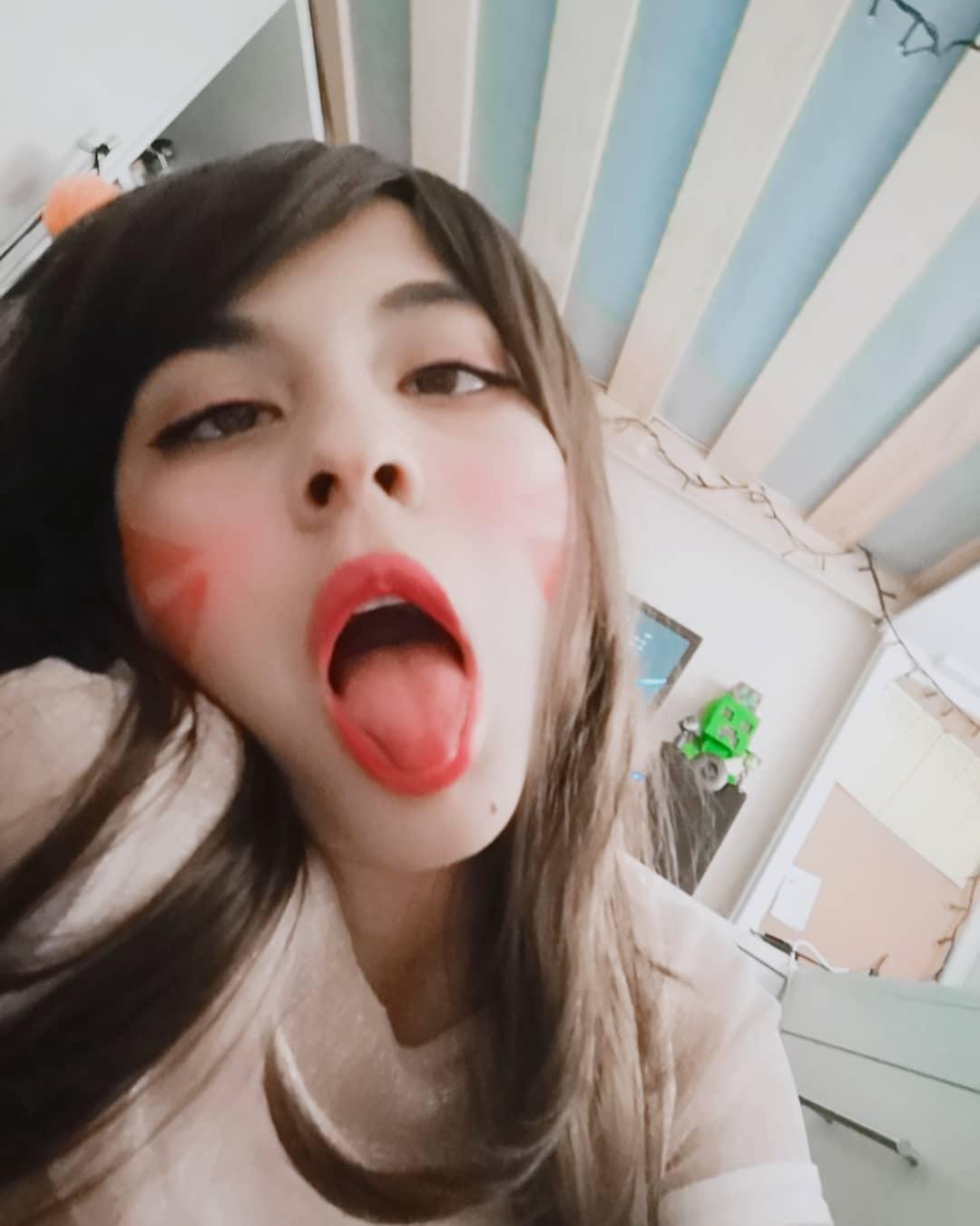 Ahegao face