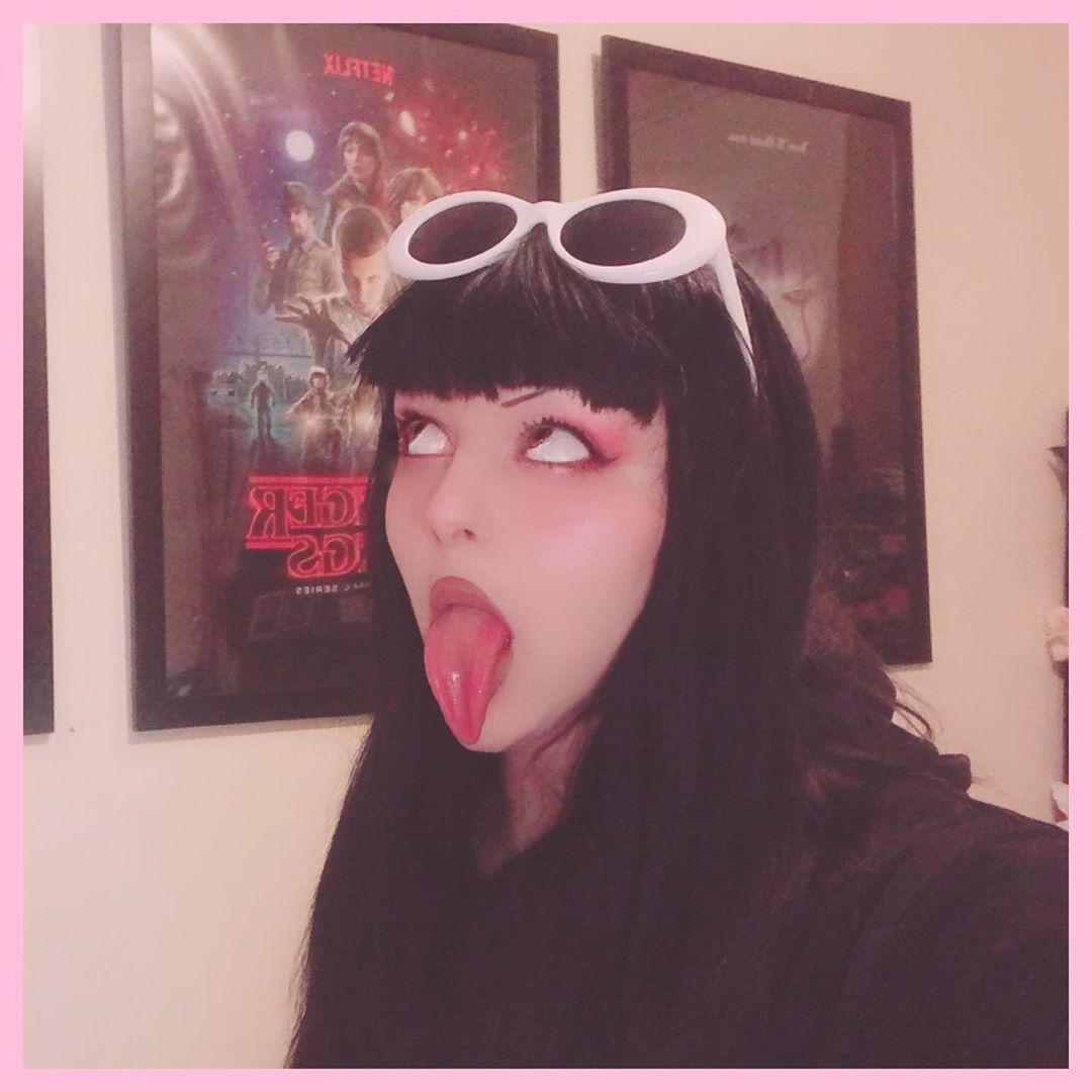 Ahegao face