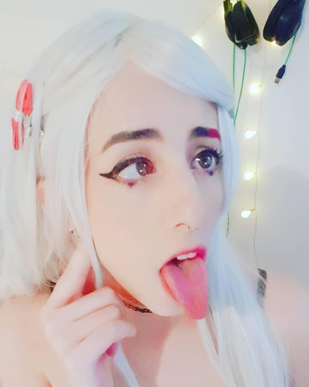 Ahegao face